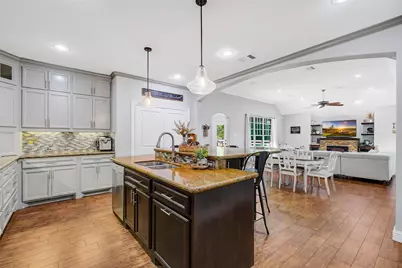 11834 Bisonte Street, Needville, TX 77461 - Photo 11