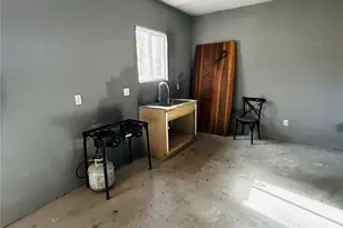 204 Pine Bend Ct, Cleveland, TX 77327 - Photo 7