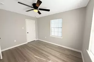 1417 5th Ave N, Texas City, TX 77590 - Photo 13