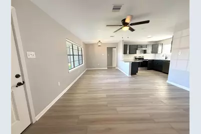 1417 5th Avenue N, Texas City, TX 77590 - Photo 3