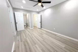 1417 5th Ave N, Texas City, TX 77590 - Photo 7