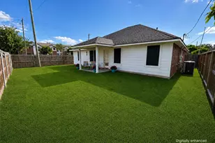 301 Amber Cir, Deer Park, TX 77536 - Photo 15