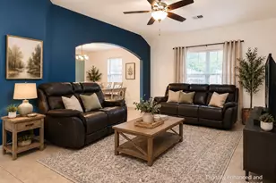 301 Amber Cir, Deer Park, TX 77536 - Photo 3