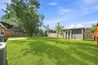 4119 Bentley Drive, Pearland, TX 77584 - Photo 37