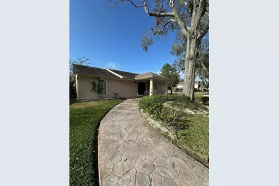 12102 SE Fairbury Drive, Houston, TX 77089 - Photo 3