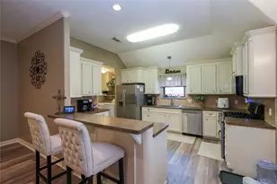 104 Hummingbird Ct, Richwood, TX 77566 - Photo 13