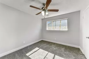 11022 Sageberry Dr, Houston, TX 77089 - Photo 23