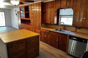 3307 Triplett St, Bacliff, TX 77518 - Photo 5