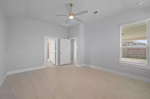 613 Juniper Heights Ln, Waller, TX 77484 - Photo 13