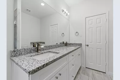 2815 Bowlin Leaf Lane, Houston, TX 77014 - Photo 19