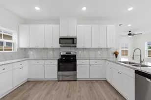 2815 Bowlin Leaf Ln, Houston, TX 77014 - Photo 13