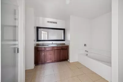 11226 Hall Ridge Court, Houston, TX 77075 - Photo 19