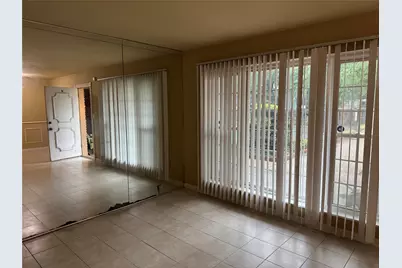 5353 Richmond Avenue #4, Houston, TX 77056 - Photo 3