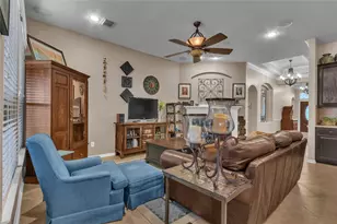 425 Cardinal Oaks, League City, TX 77565 - Photo 23