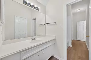 1727 Emma Cove Ct, Houston, TX 77479 - Photo 25