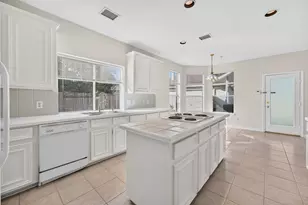 1727 Emma Cove Ct, Houston, TX 77479 - Photo 9
