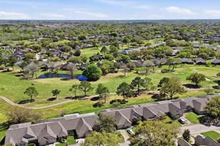 623 E Country Grove Cir, Pearland, TX 77584 - Photo 25