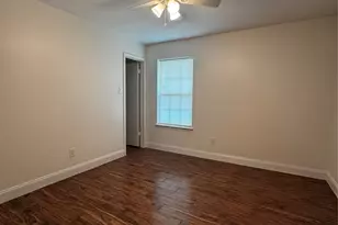 2203 Bisontine St, Friendswood, TX 77546 - Photo 9