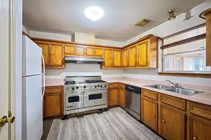 1002 Elliott St, Houston, TX 77023 - Photo 9