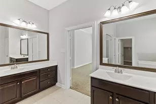 208 Woodside Ct, Clute, TX 77531 - Photo 15