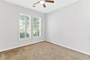 208 Woodside Ct, Clute, TX 77531 - Photo 21