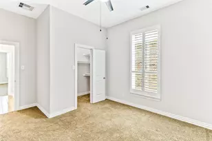 208 Woodside Ct, Clute, TX 77531 - Photo 25