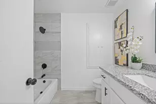 15415 W Hampton Cir, Houston, TX 77071 - Photo 27