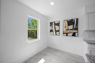 15415 W Hampton Cir, Houston, TX 77071 - Photo 17