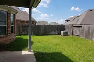 30238 Creekside Dr, Brookshire, TX 77423 - Photo 19