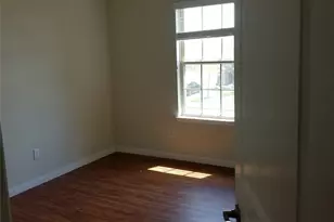 30238 Creekside Dr, Brookshire, TX 77423 - Photo 7