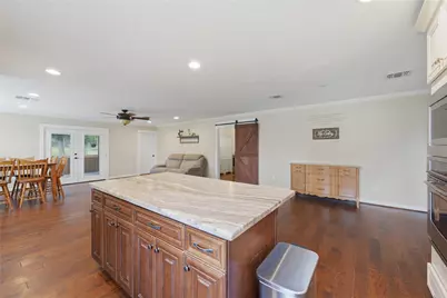 16292 Sycamore Rd, Cat Spring, TX 78933 - Photo 9
