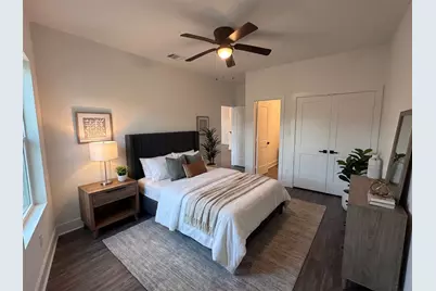 5838 Beldart Street #A/B, Houston, TX 77033 - Photo 9