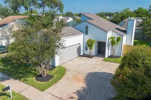 11042 Petworth Dr, Houston, TX 77072 - Photo 3