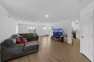 7826 Switchgrass Crk Dr, Katy, TX 77493 - Photo 3