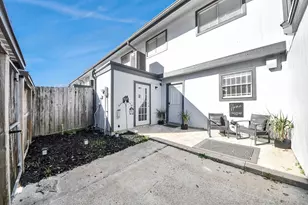 5825 Village Forest Ct, Houston, TX 77092 - Photo 19