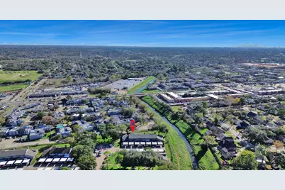 5825 Village Forest Court, Houston, TX 77092 - Photo 23