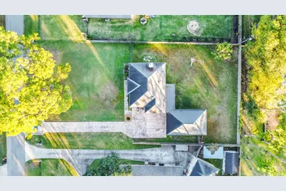 12011 Advance Drive, Houston, TX 77065 - Photo 9