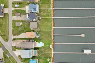 1547 John St, Dickinson, TX 77539 - Photo 31