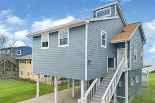 1547 John St, Dickinson, TX 77539 - Photo 3