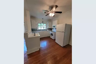 105 E Germania Street, Brenham, TX 77833 - Photo 5