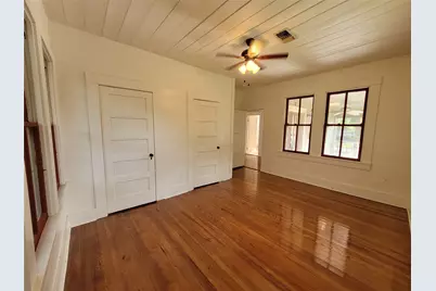 105 E Germania Street, Brenham, TX 77833 - Photo 7