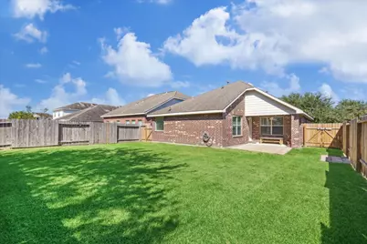 3039 Boxwood Springs Lane, Dickinson, TX 77539 - Photo 31