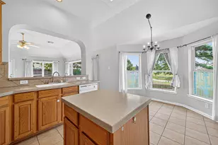 7902 Fall Hollow Dr, Houston, TX 77041 - Photo 13