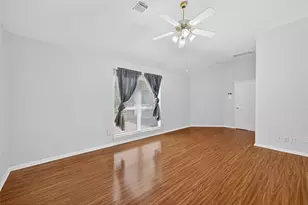7902 Fall Hollow Dr, Houston, TX 77041 - Photo 27