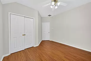 7902 Fall Hollow Dr, Houston, TX 77041 - Photo 19