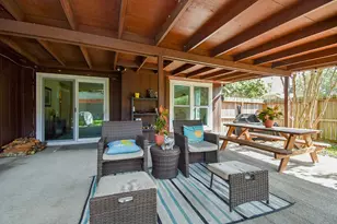 10803 Gusty Winds Ct, Houston, TX 77064 - Photo 3