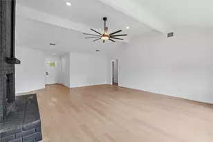 3715 Straightfork Dr, Houston, TX 77082 - Photo 9