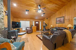 9895 Hickory Ridge Dr, Conroe, TX 77303 - Photo 5