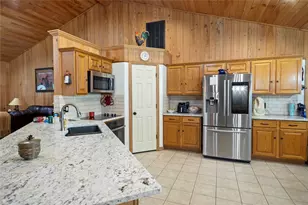 9895 Hickory Ridge Dr, Conroe, TX 77303 - Photo 7