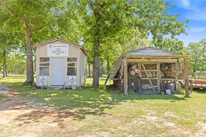 9895 Hickory Ridge Drive, Conroe, TX 77303 - Photo 31